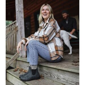 Blundstone - size 9 women’s